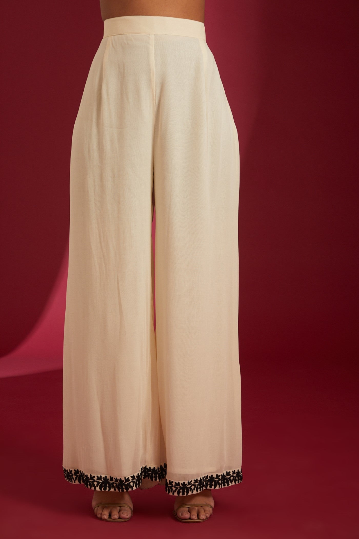 Ivory with Black aari Embroidered Georgette Co-Ord Set