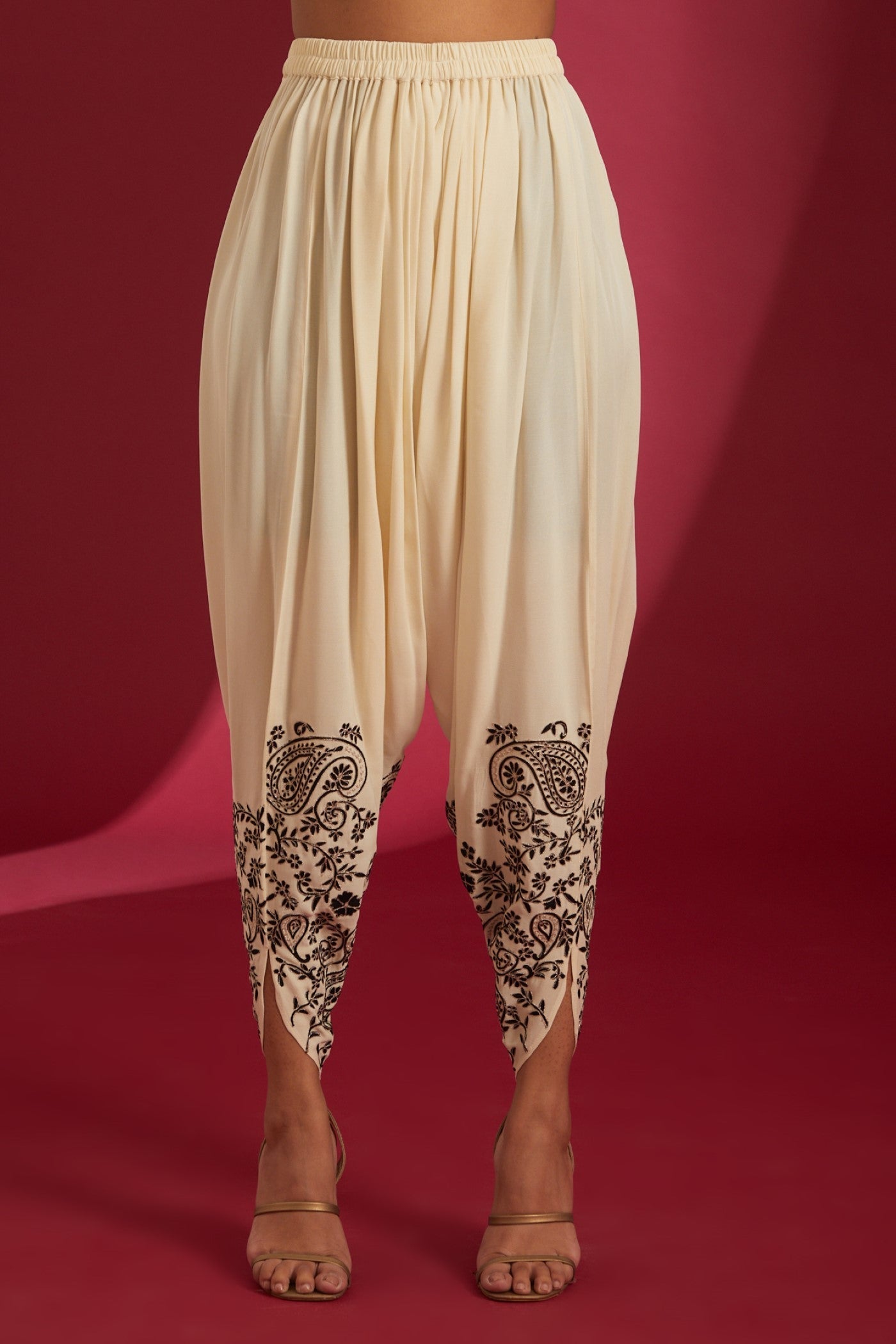 Ivory with Black aari Embroidered Georgette Co-Ord Set