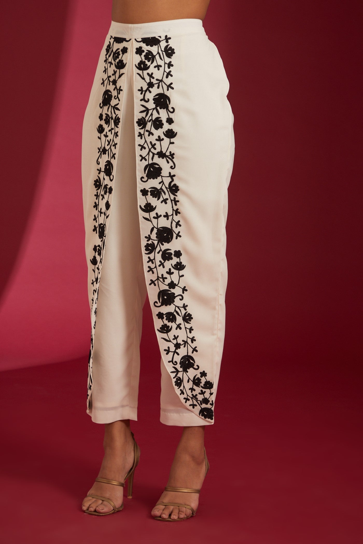 Ivory with Black Aari Embroidered Georgette Co-Ord Set