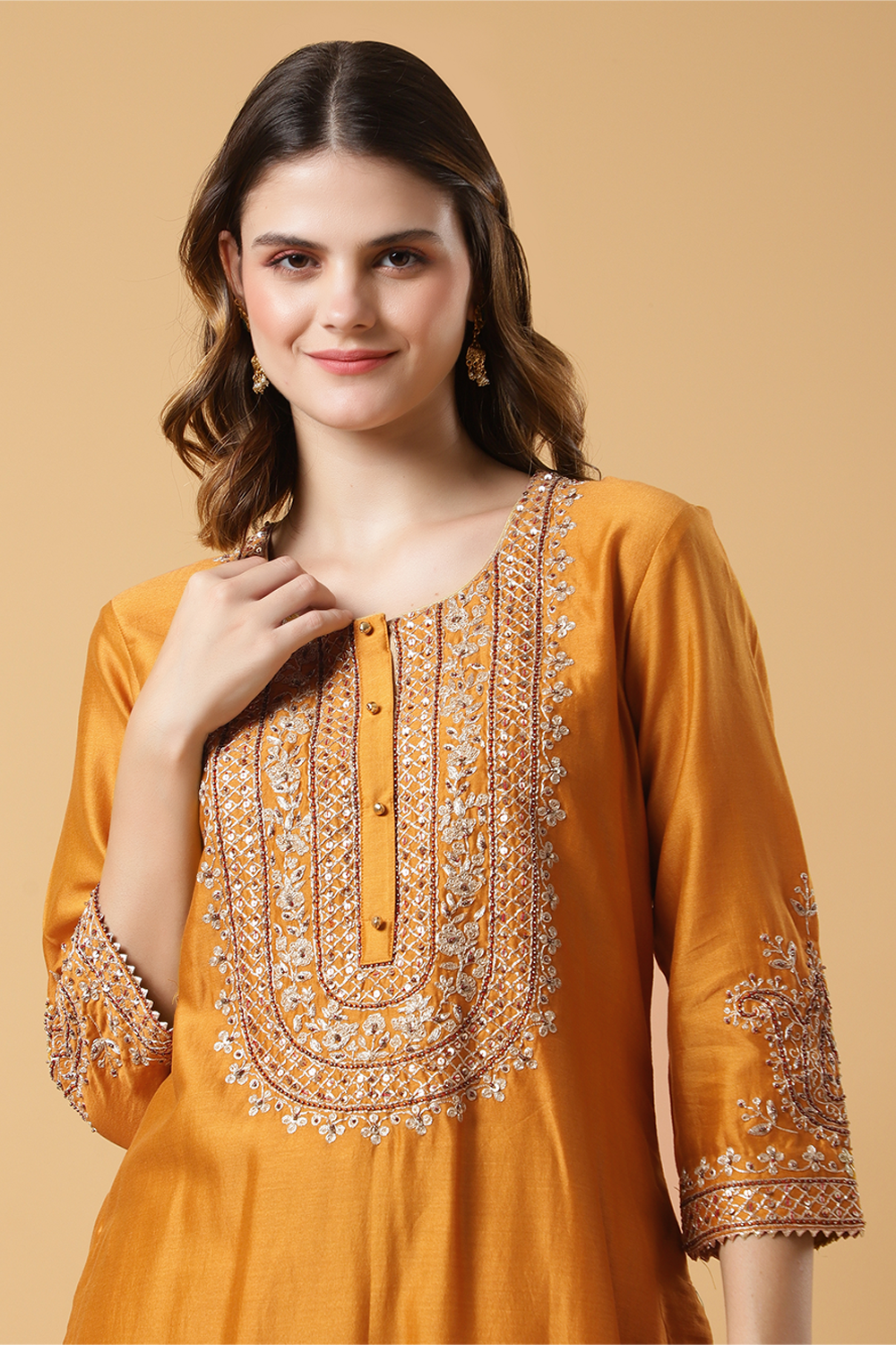 Surmayi Saaj kurta & pant set